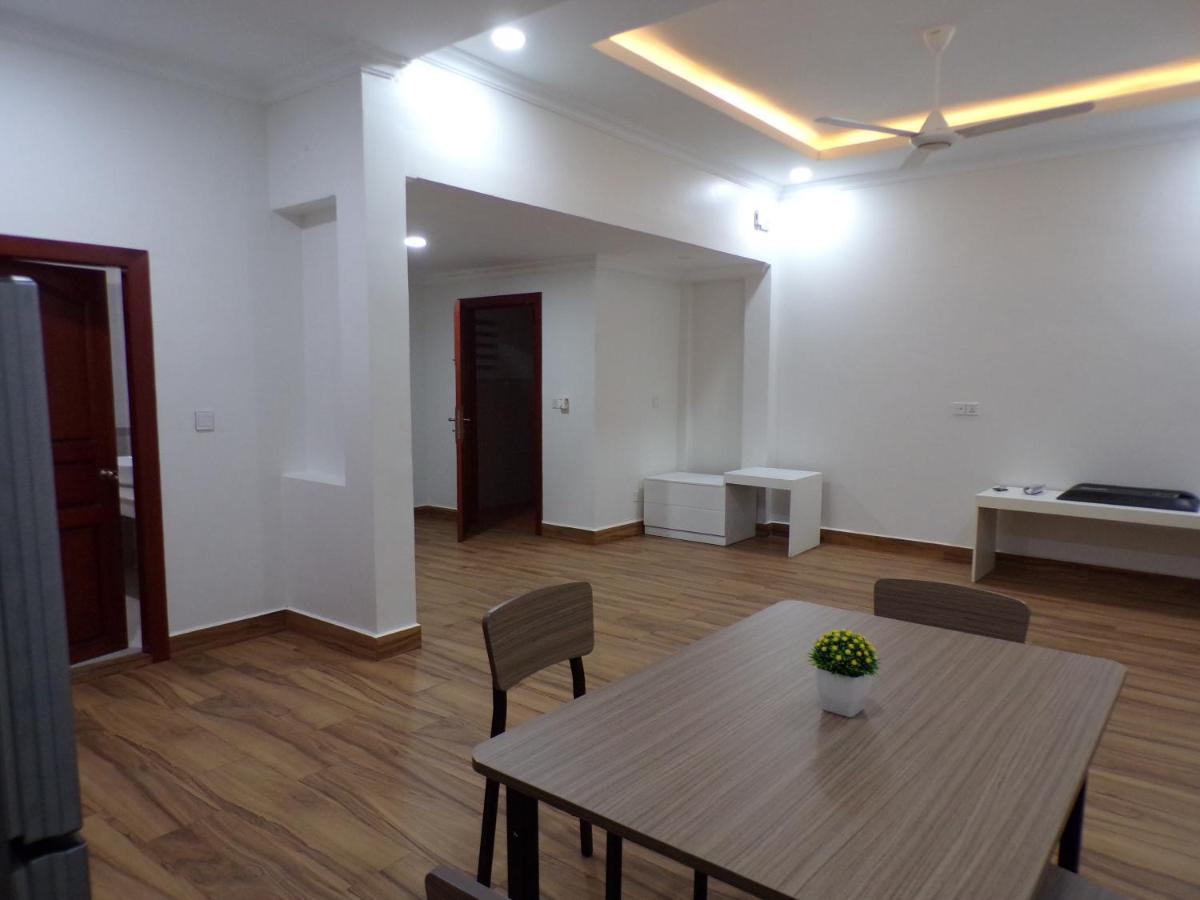 Ananta Aster Daire Phnom Penh Dış mekan fotoğraf