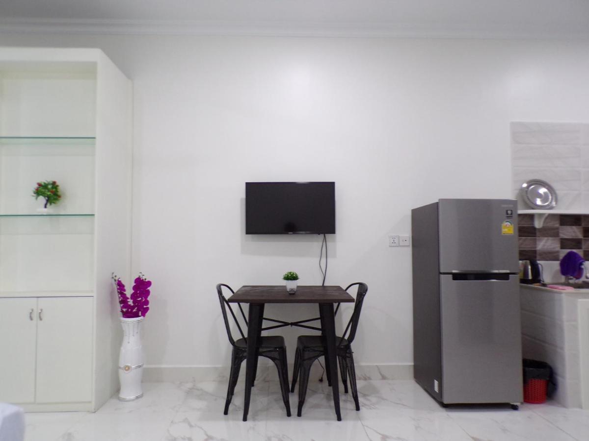 Ananta Aster Daire Phnom Penh Dış mekan fotoğraf