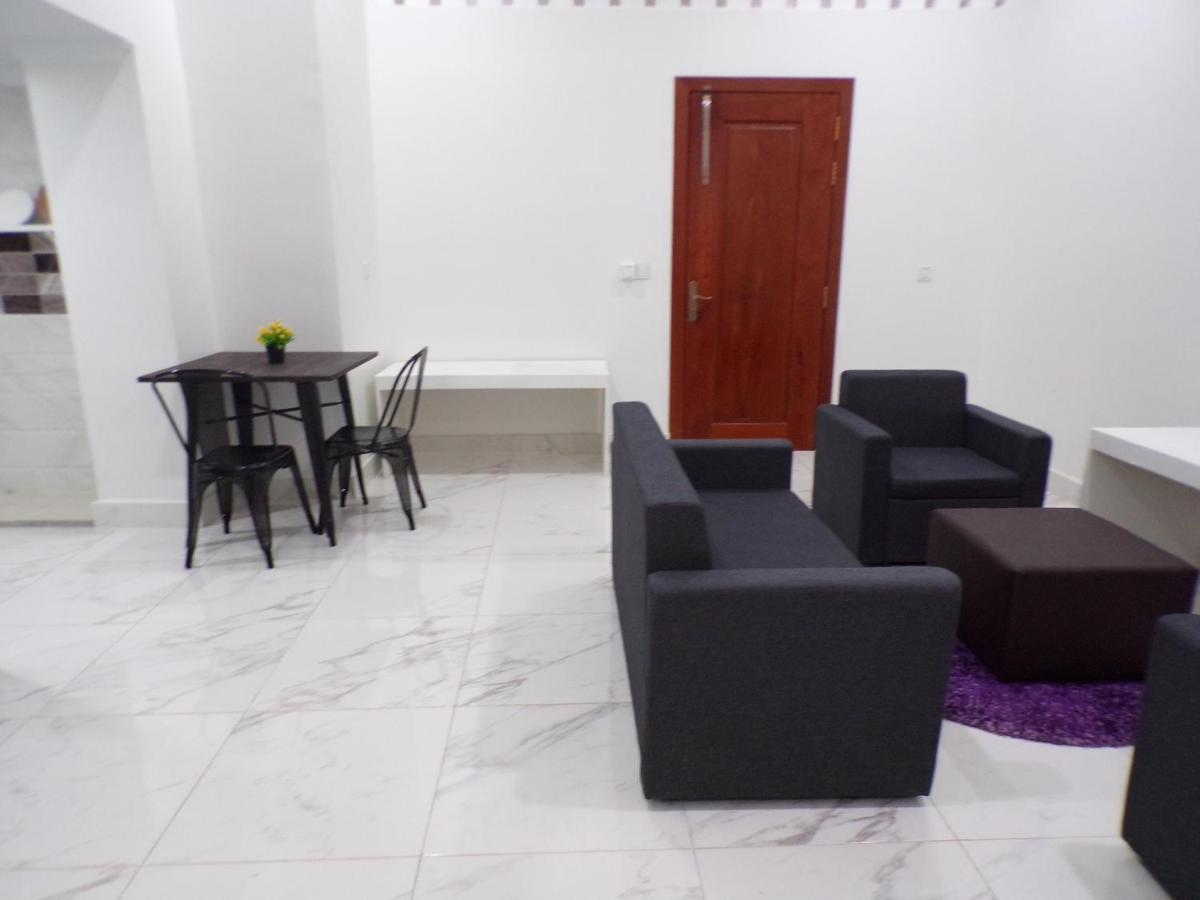 Ananta Aster Daire Phnom Penh Dış mekan fotoğraf