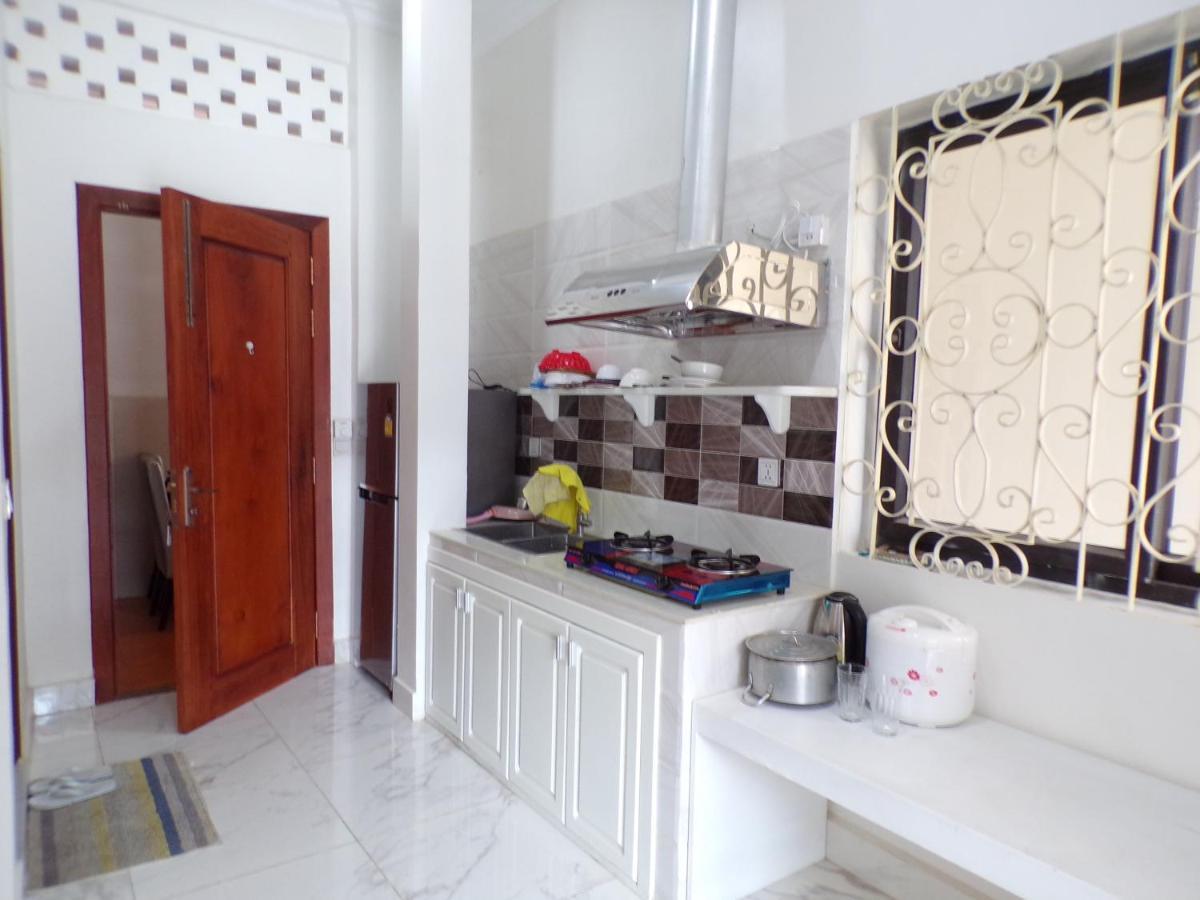 Ananta Aster Daire Phnom Penh Dış mekan fotoğraf